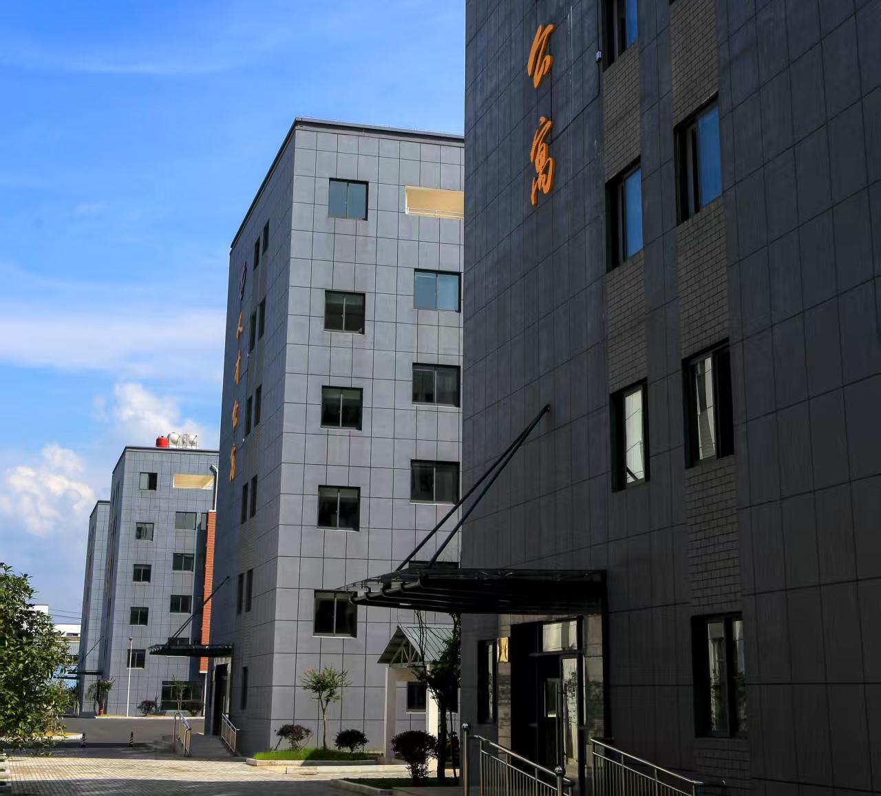 區(qū)國(guó)投集團(tuán)加強(qiáng)人才公寓建設(shè) 解決高端人才住房難題