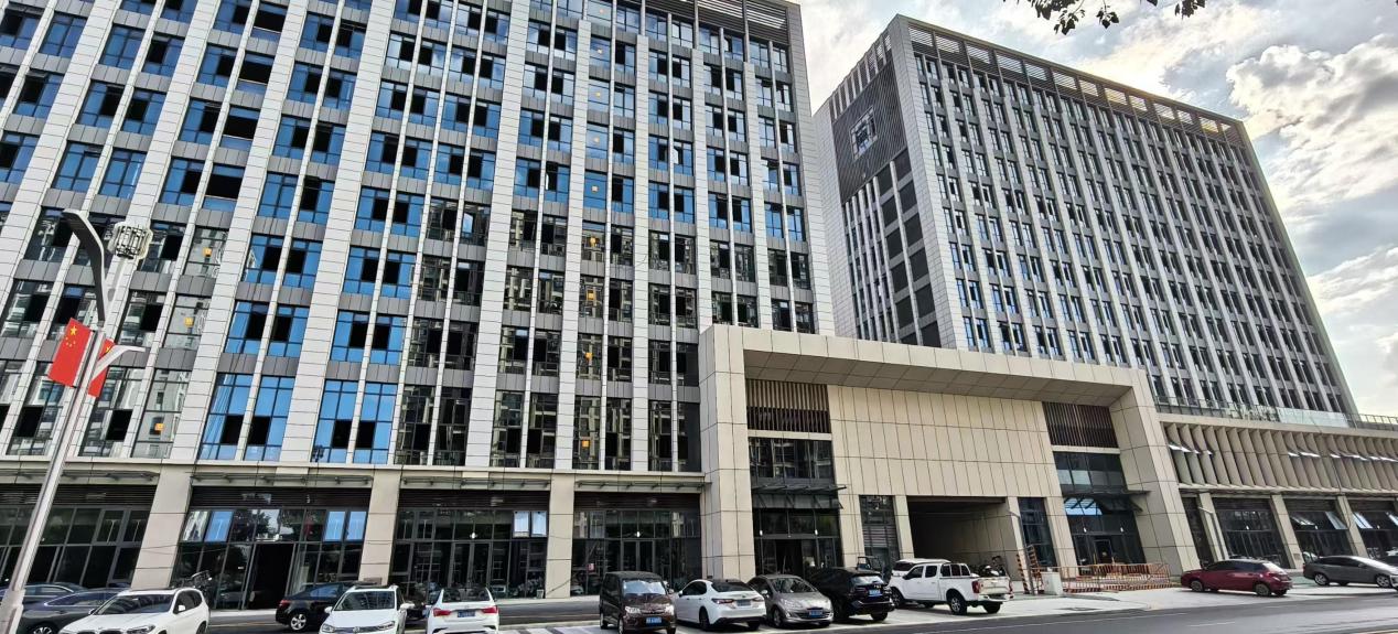 精工筑就品質(zhì) 昱城大廈項(xiàng)目順利通過(guò)竣工驗(yàn)收